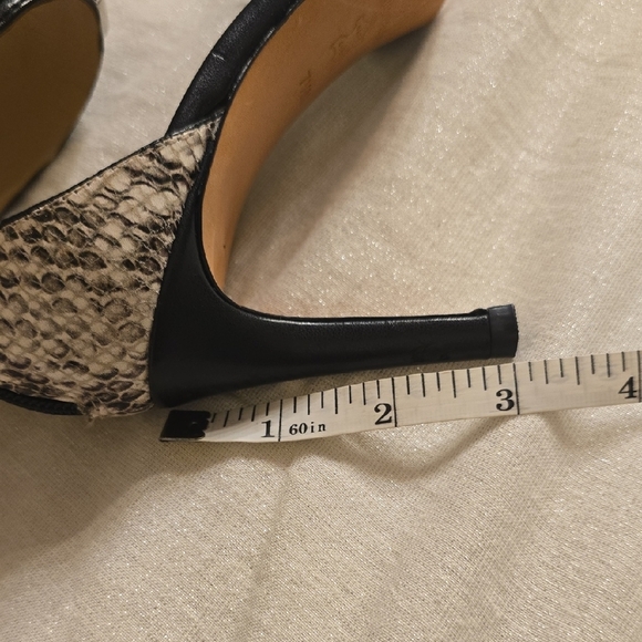 Antonio Melani Black and Tan Heels with Ankle Strap - Picture 13 of 13
